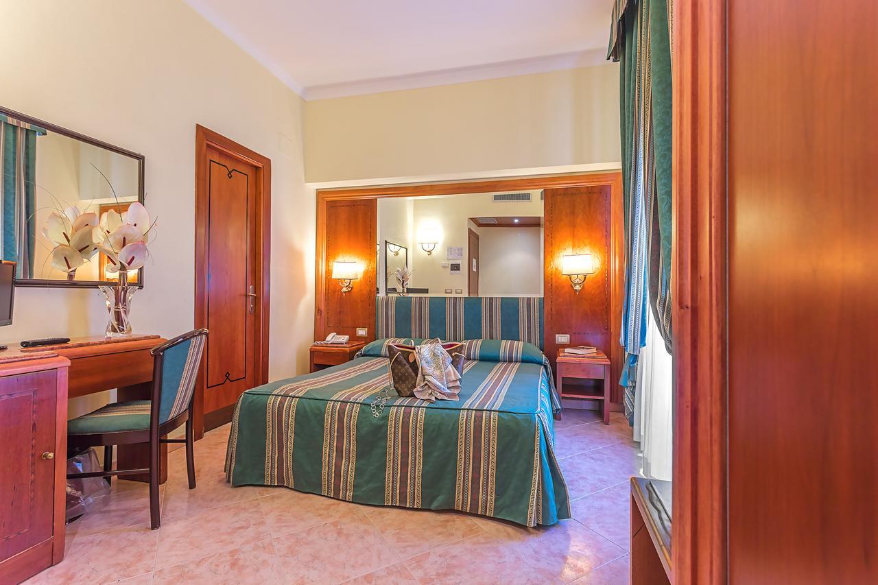 Raeli Hotel Siracusa Roma Eksteriør bilde